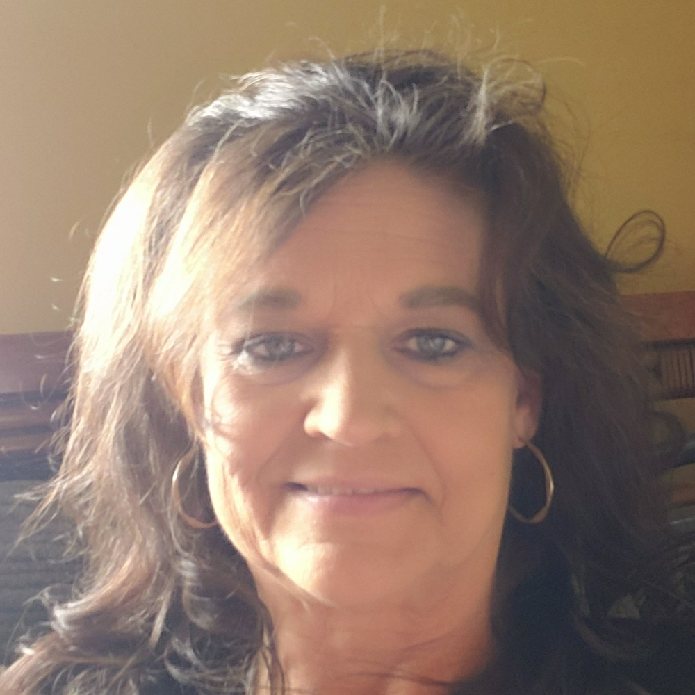 Meet your Posher, Juliene